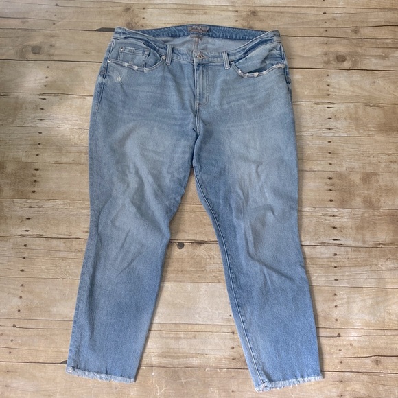Torrid Mom Vintage Stretch High Rise Jean size 14R - Picture 1 of 7
